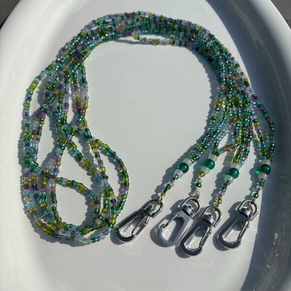 NEW HANDMADE | Beaded Lanyard | ID Badge Card Holder | Teacher Nurse Gift - Picture 6 of 11